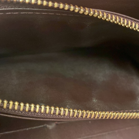 Authentic Louis Vuitton Monogram Vernis Sarah Wallet - Picture 9 of 10